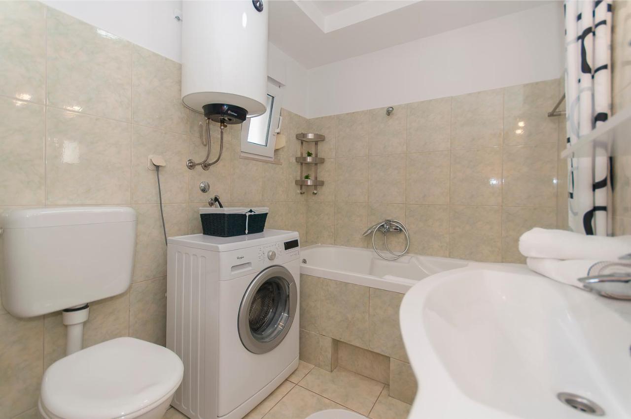 Apartment Luna Omiš Dış mekan fotoğraf
