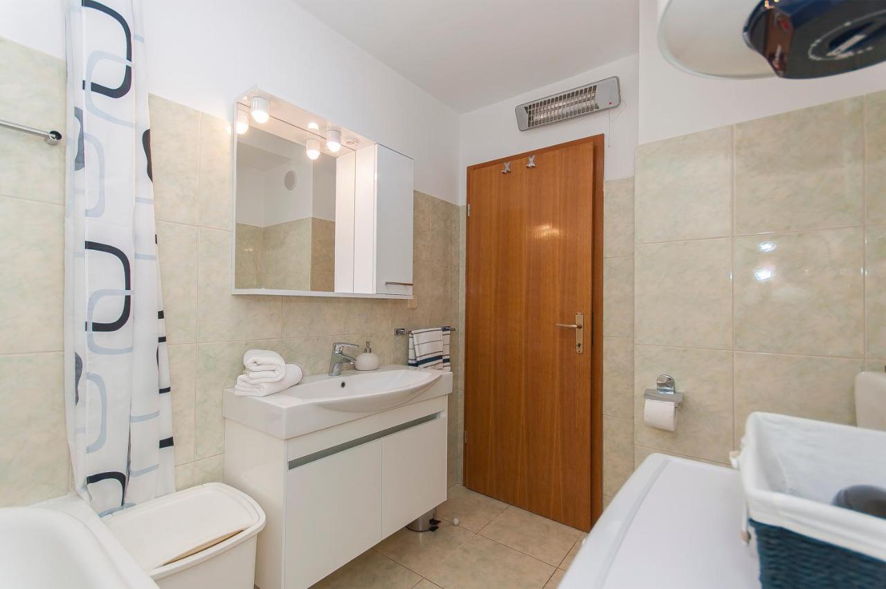 Apartment Luna Omiš Dış mekan fotoğraf