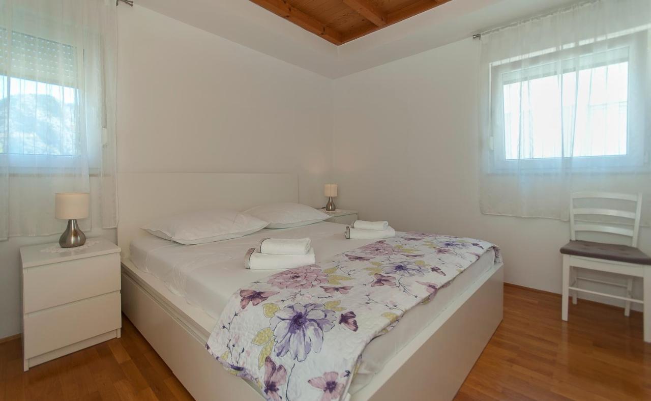 Apartment Luna Omiš Dış mekan fotoğraf
