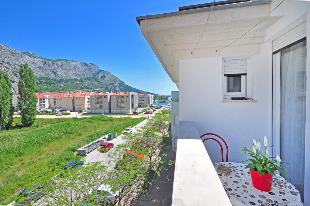 Apartment Luna Omiš Oda fotoğraf