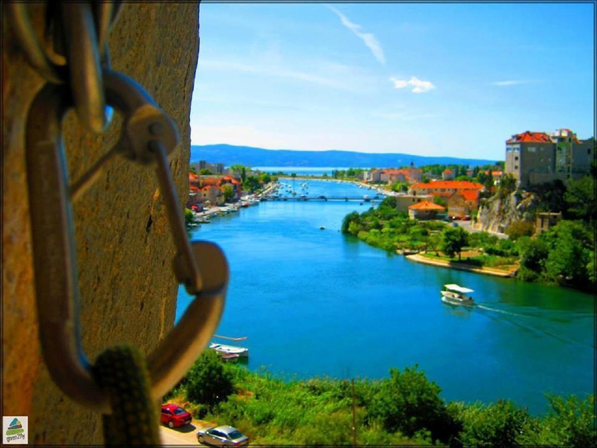 Apartment Luna Omiš Dış mekan fotoğraf